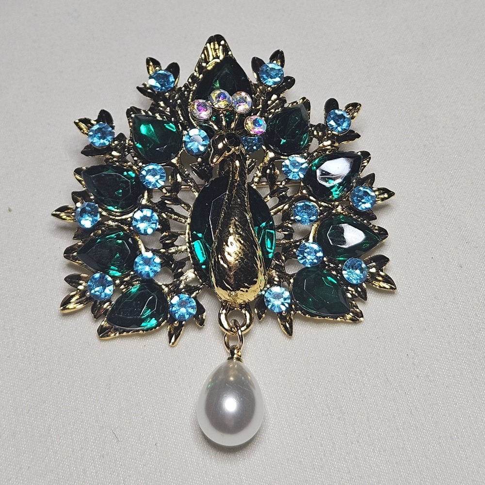 Peacock Brooch Women OS Green Gold Blue Rhinestone Faux Pearl Dangle